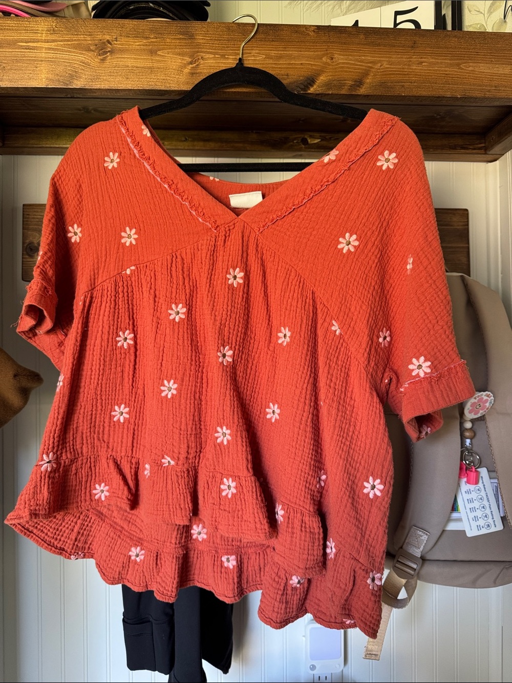 Women's Red Floral Textured V‑Neck Top